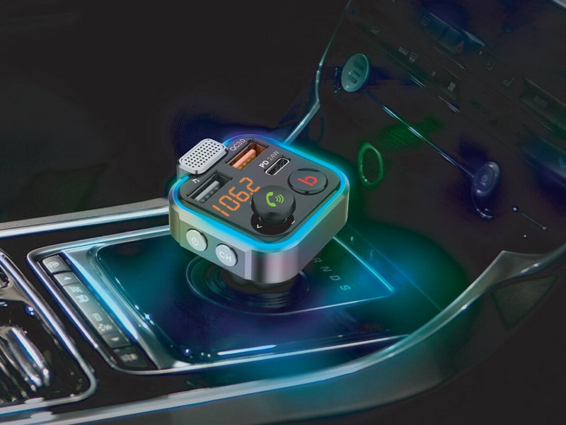 FM odašiljač za auto