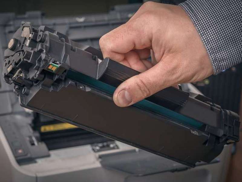 Zamjenski toner za printer je dizajniran da bude kompatibilan s određenim modelima.